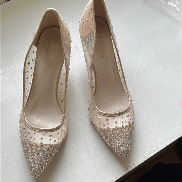 De Blossom Collection Gold Rhinestone Heels - Picture 2 of 9
